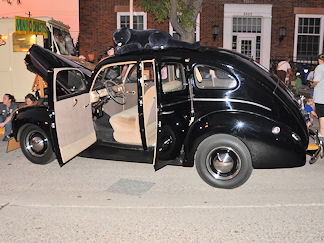 John Thill, 1940 Ford Deluxe 4 Dr. Sedan - 9/18/09